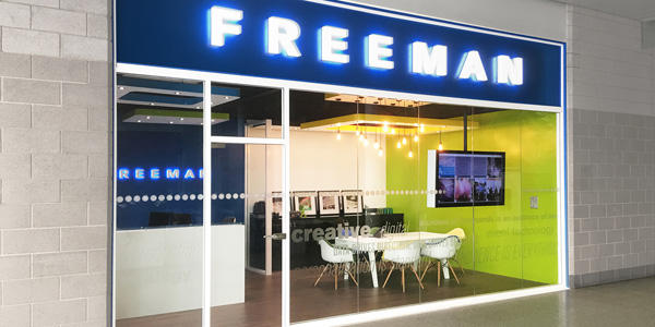 Freeman hits 90