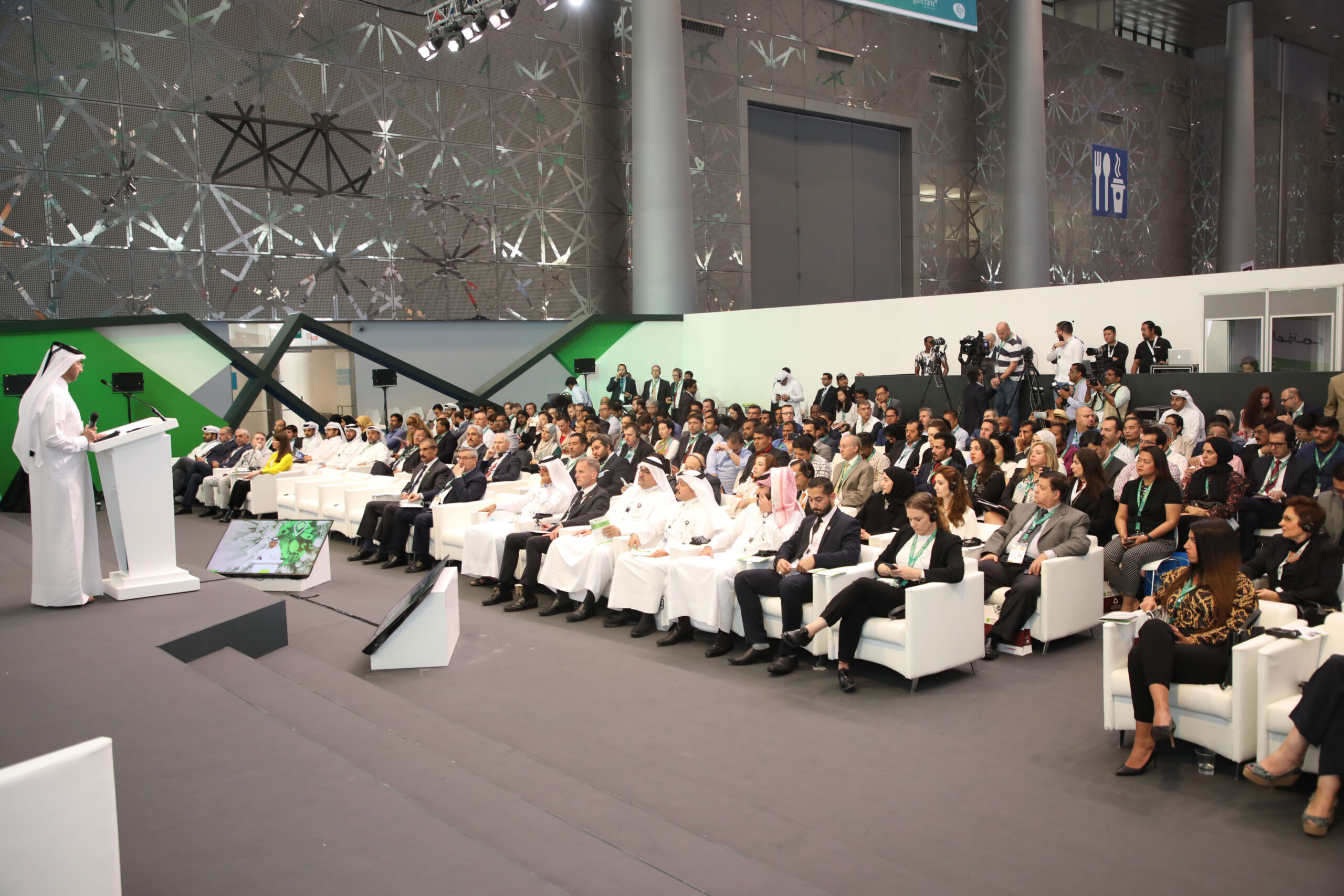 Expanding the exhibition footprint in the sand
