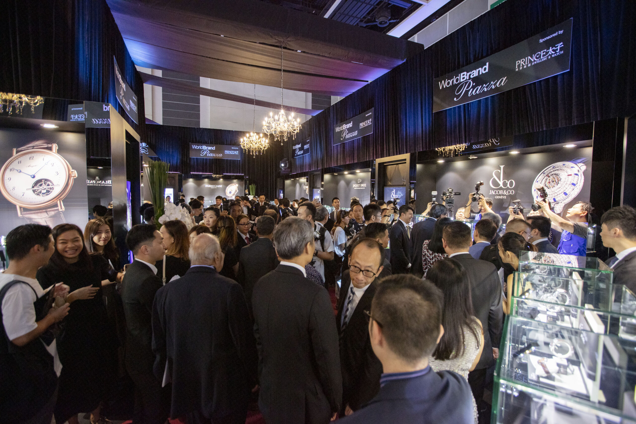 Hong Kong CEC looks to positives as tradefair season opens amid backdrop of demonstrations