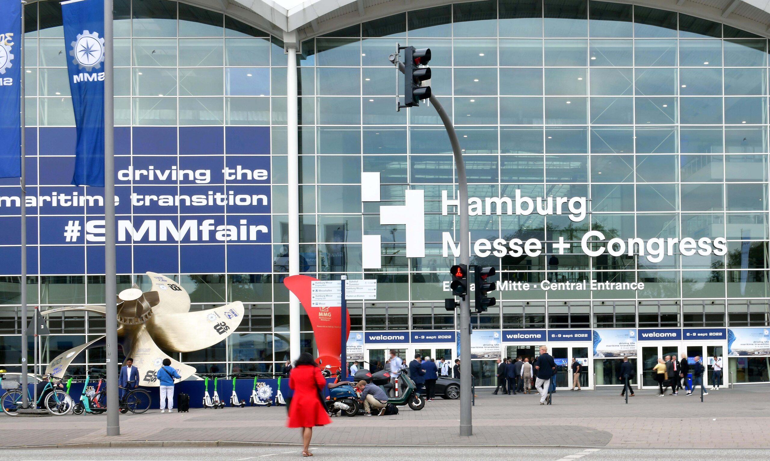 SMM catches the exhibition wave again as international maritime trade fair returns