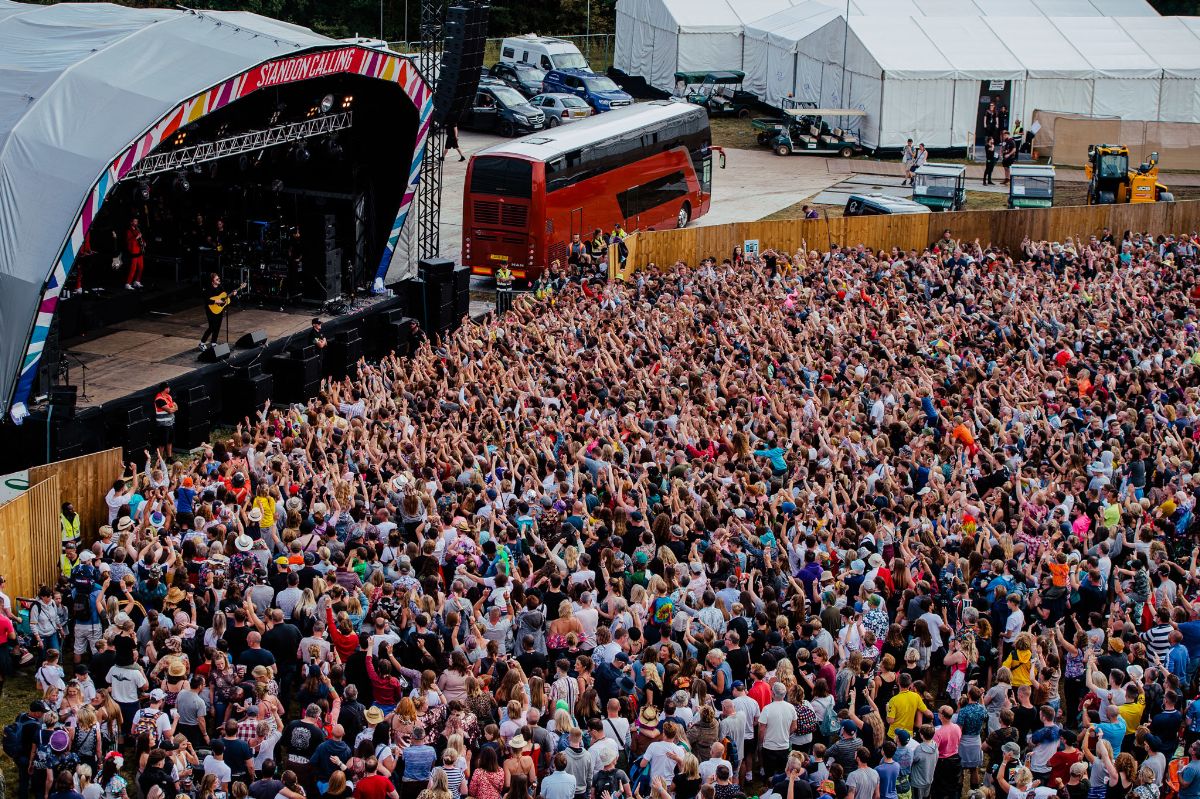 A parallel world: insights from the festival industry