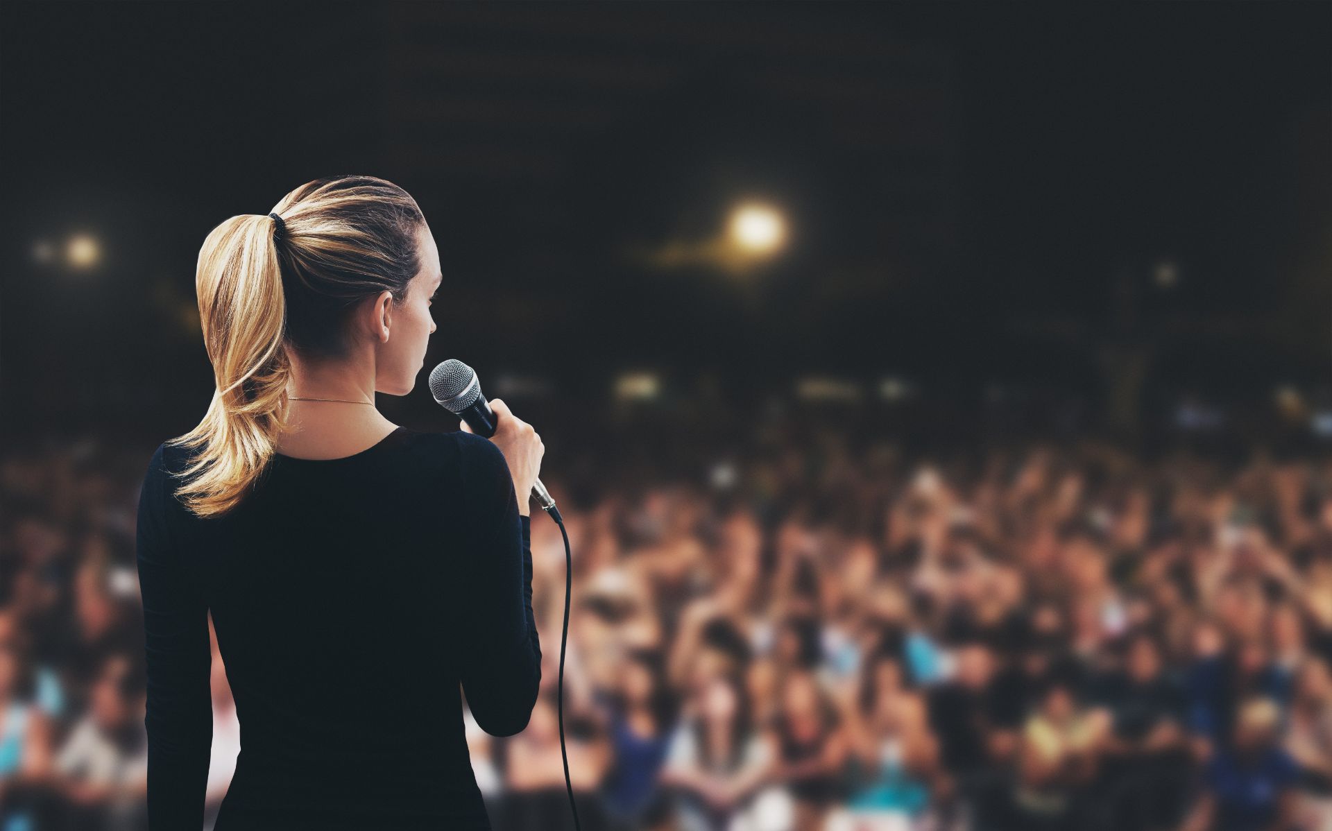 Enabling continuous audience engagement on return to physical events