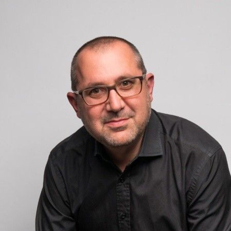Rob Nathan Group Marketing Director at Media 10