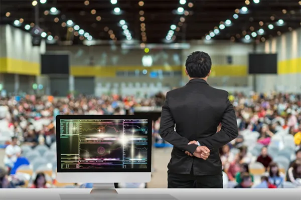 Unique displays to elevate and engage guests in 2025