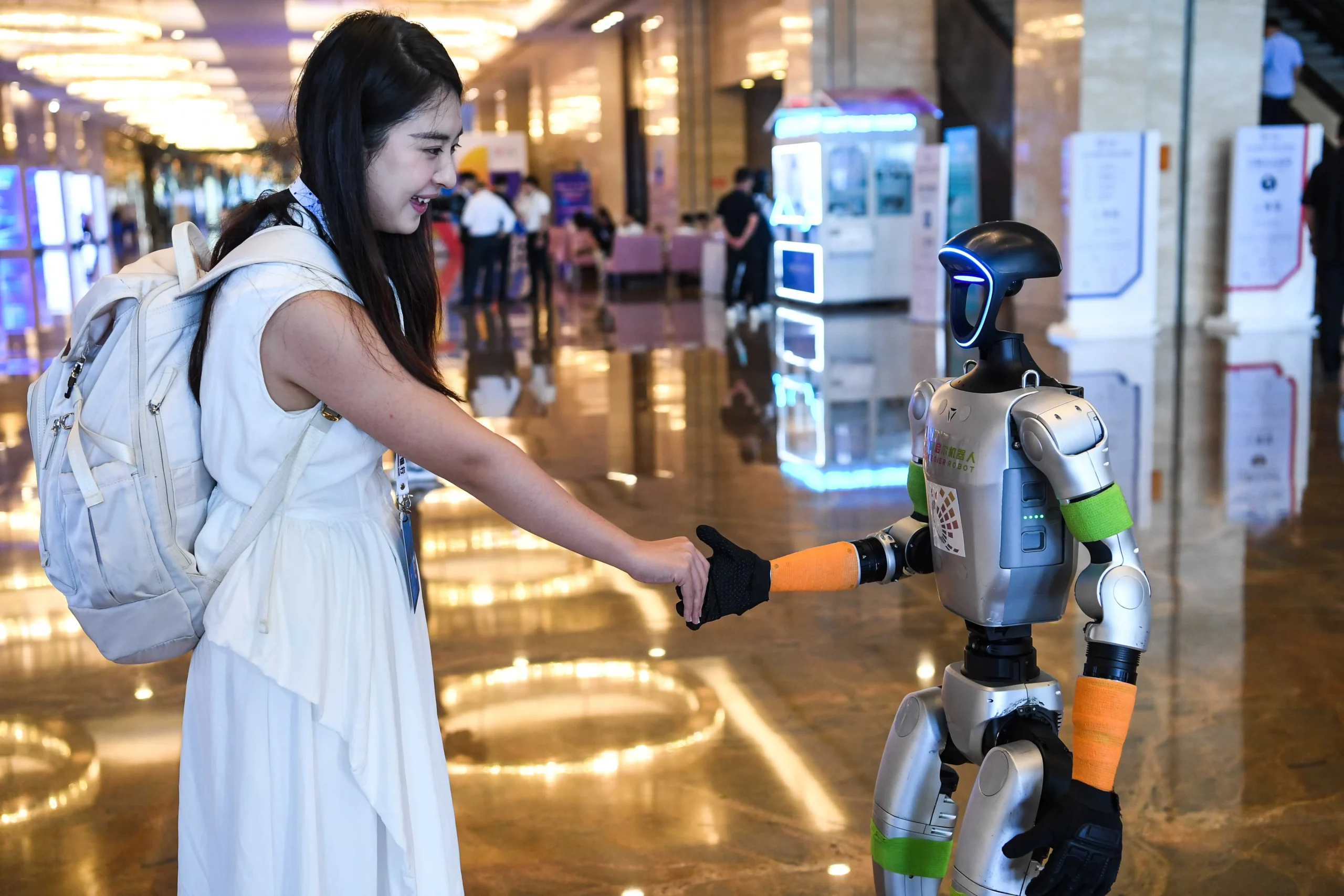 Guiyang welcomes China International Big Data Industry Expo