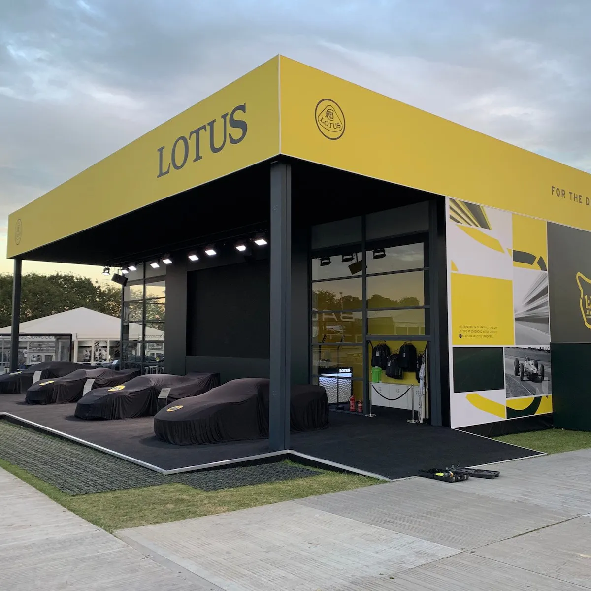 Moss snaps up Sign Up Systems
